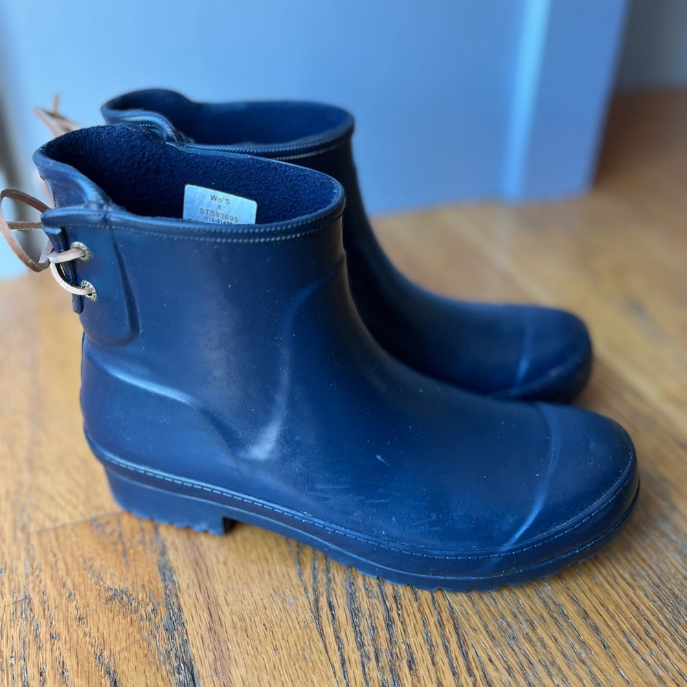 Sperry Navy Walker Turf Rain Boots - Picture 3 of 7